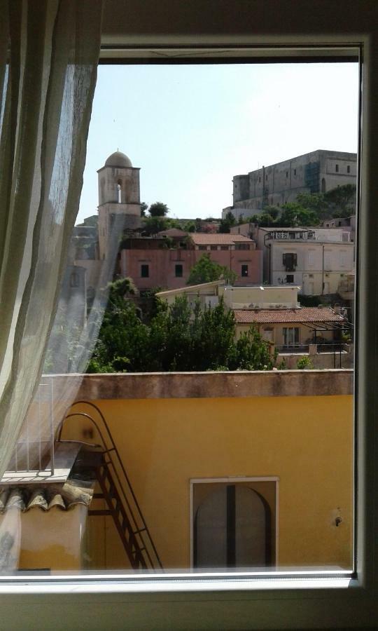 Santa Lucia B&B ガエータ エクステリア 写真